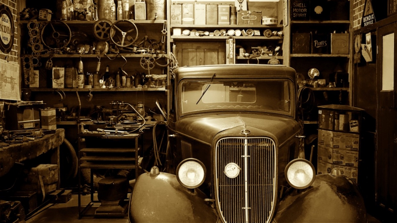 boutique-VALLAURIS-min_antique_auto_automobile_automotive_car_classic_equipment_fix-1169797